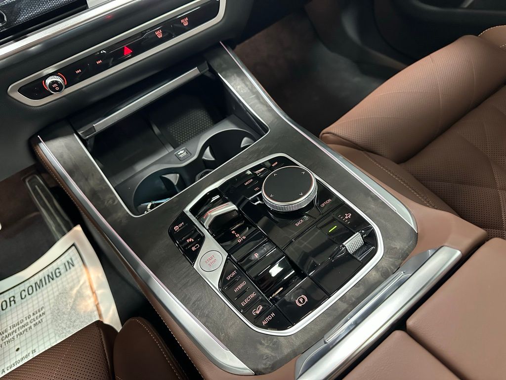 2026 BMW X5 50e - Photo 37