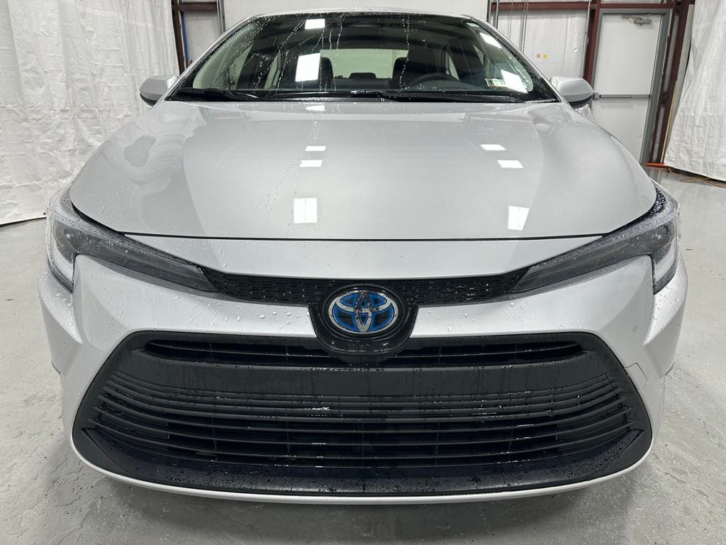 Used 2025 Toyota Corolla Hybrid LE Sedan