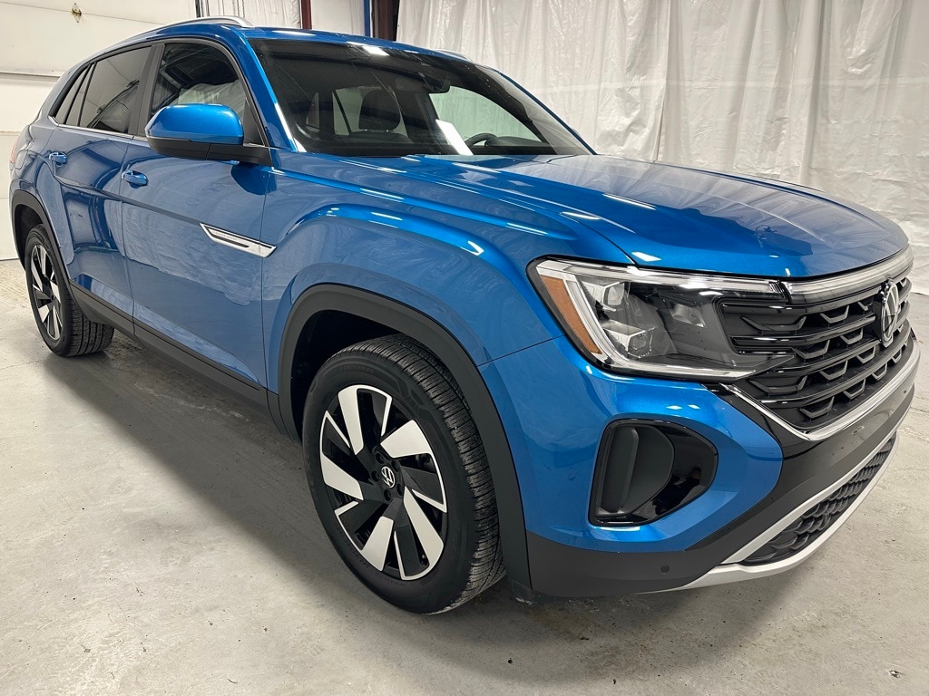 2025 Volkswagen Atlas Cross Sport SE w/Tech