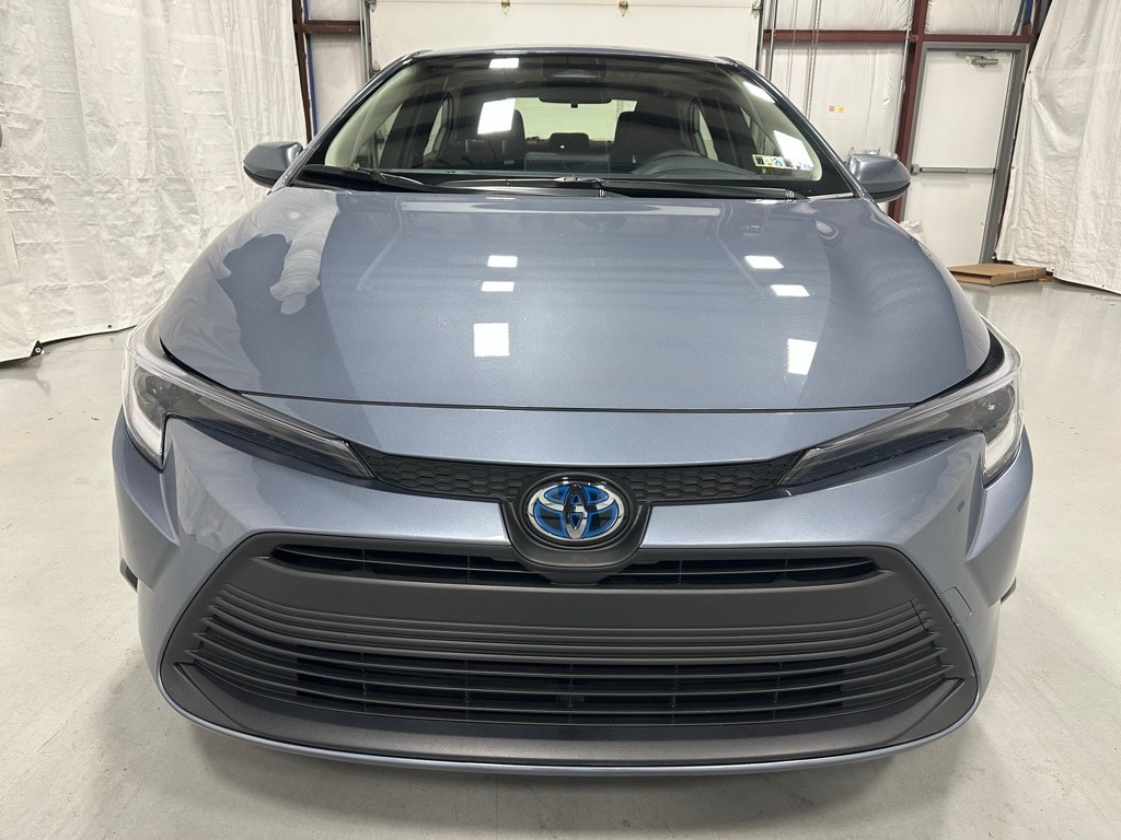 Used 2025 Toyota Corolla Hybrid LE Sedan