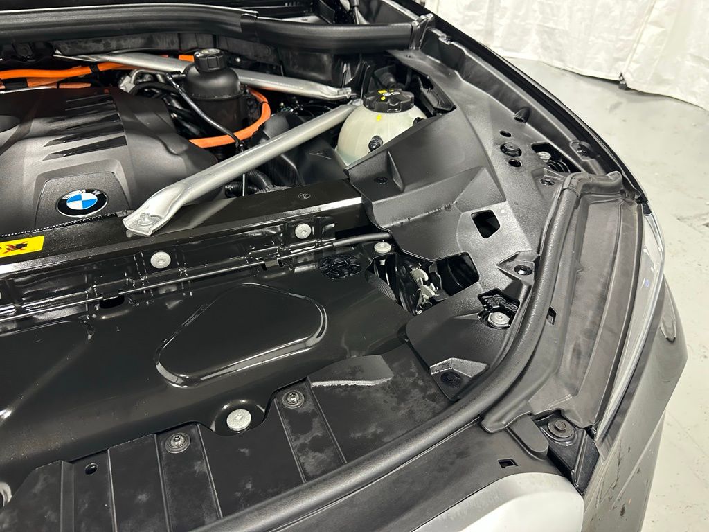 2026 BMW X5 50e - Photo 68