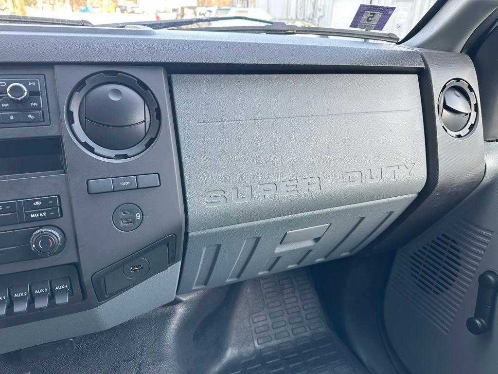 2024 Ford F-650 - Photo 22