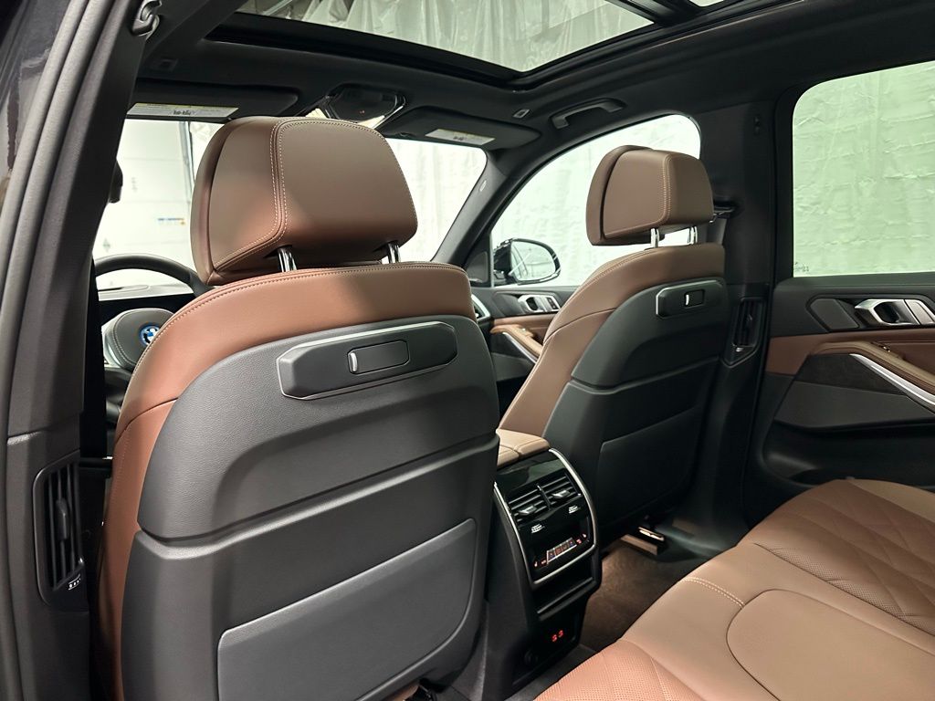 2026 BMW X5 50e - Photo 46