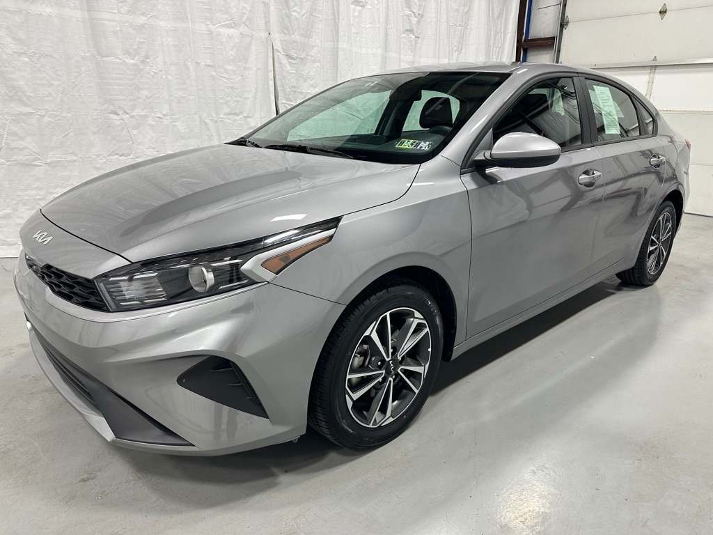 Used 2024 Kia Forte LXS Sedan