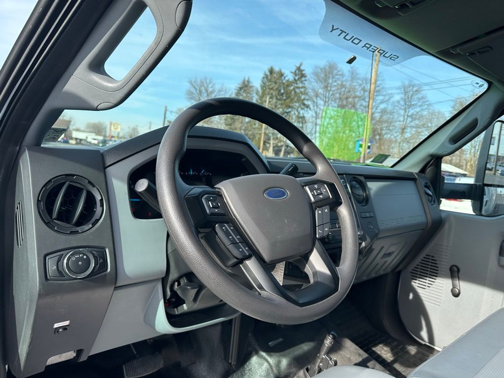 2024 Ford F-650 - Photo 26