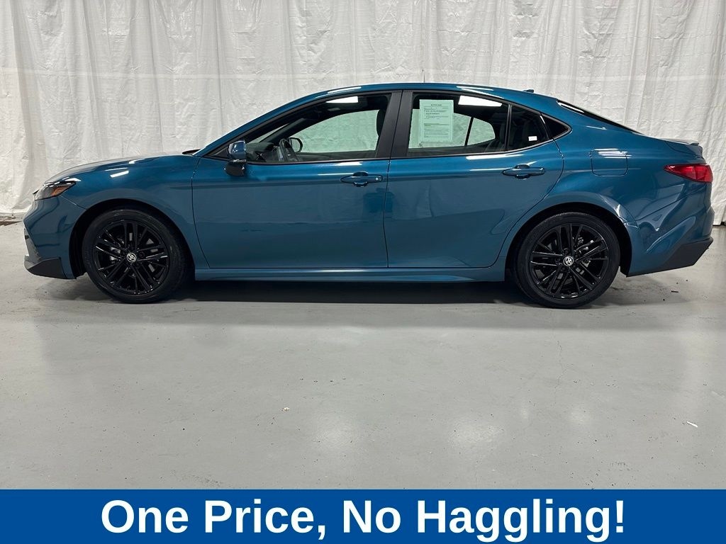 Used 2026 Toyota Camry SE Sedan