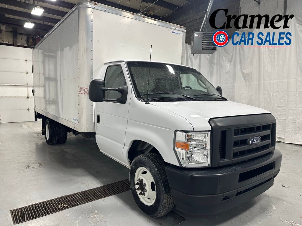 2024 Ford E-Series Cutaway