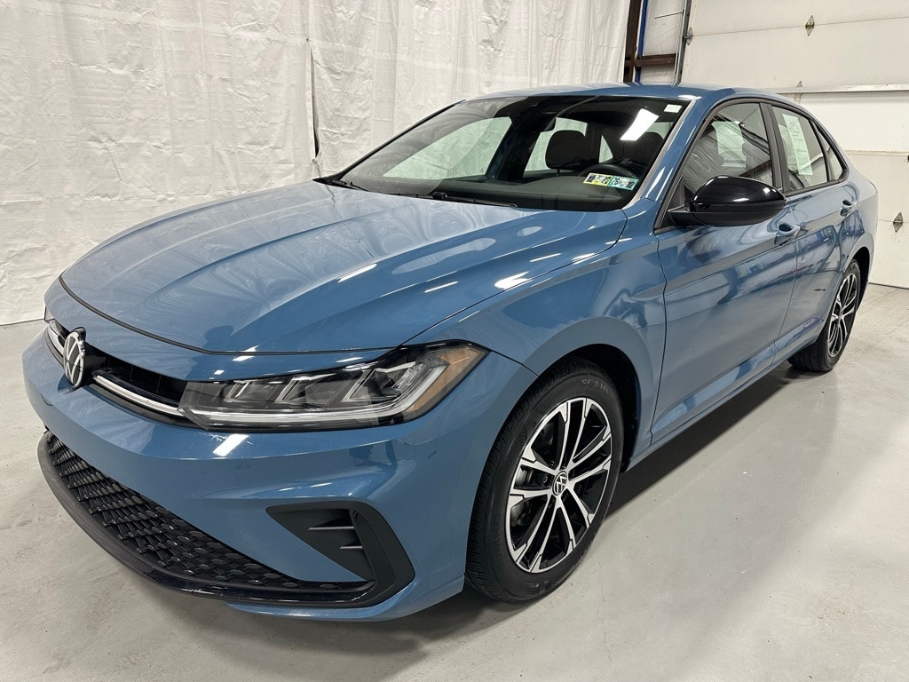 Used 2025 Volkswagen Jetta 1.5T Sport Sedan