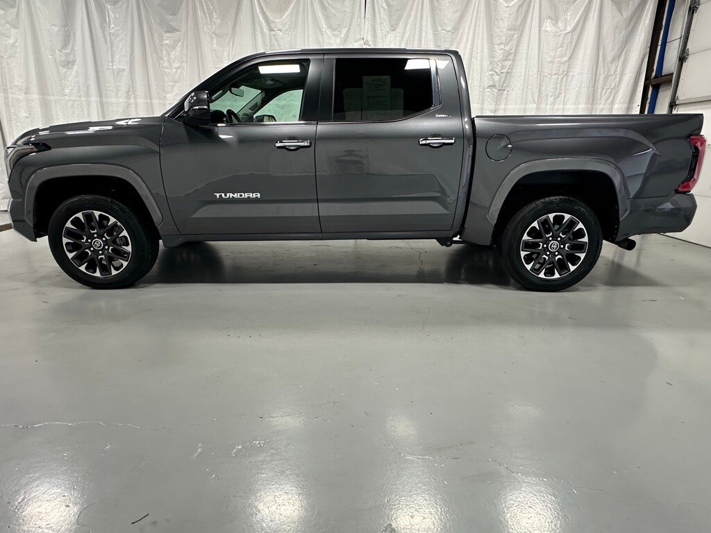 2024 Toyota Tundra Limited photo 4