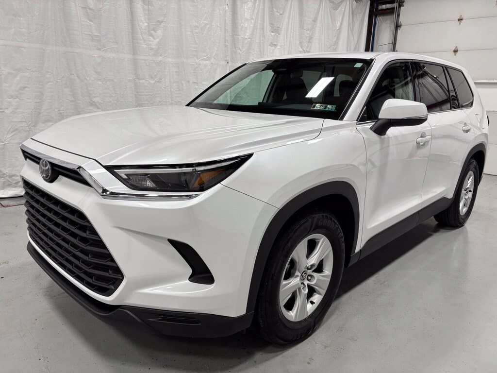 Used 2026 Toyota Grand Highlander LE SUV