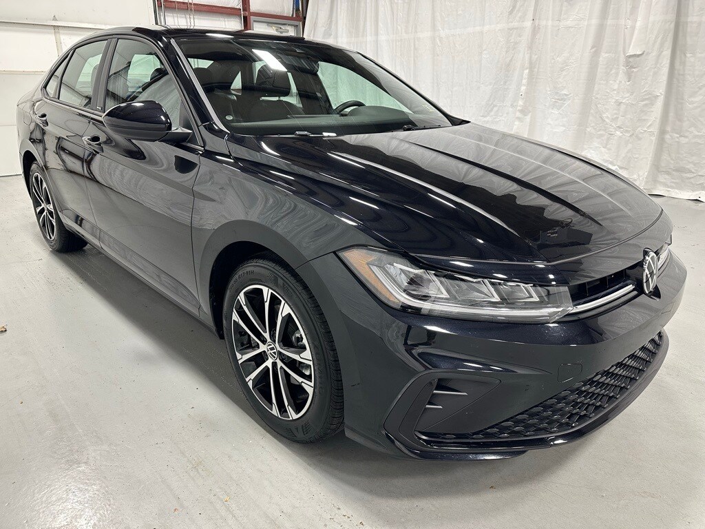 Used 2025 Volkswagen Jetta 1.5T Sport Sedan