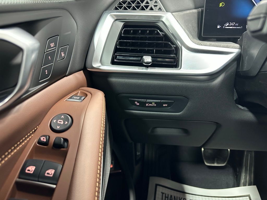 2026 BMW X5 50e - Photo 17