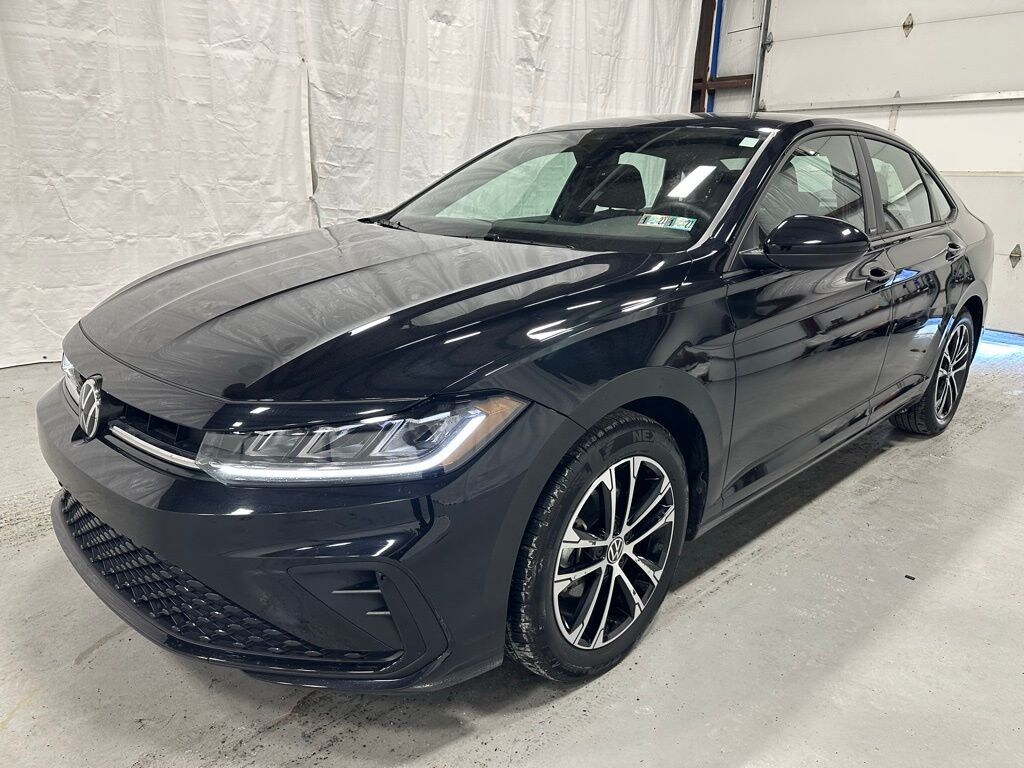 Used 2025 Volkswagen Jetta 1.5T Sport Sedan