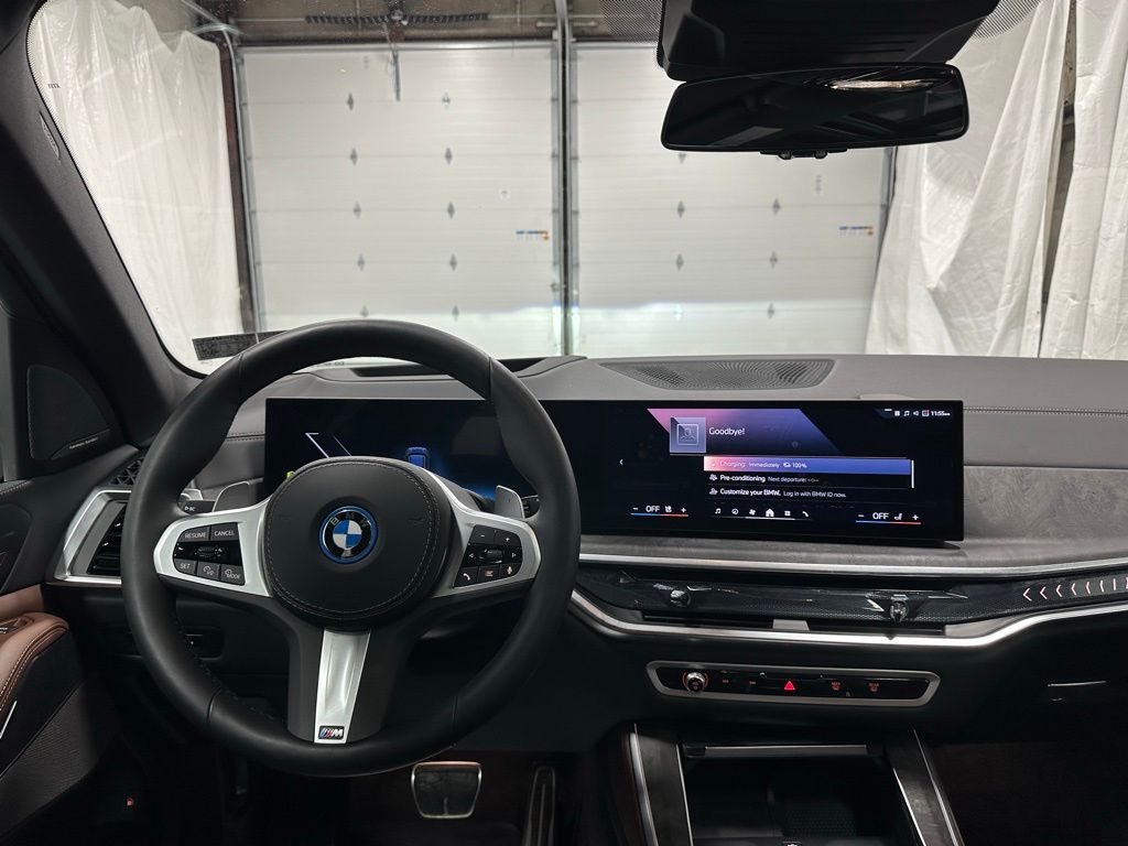 2026 BMW X5 50e - Photo 16