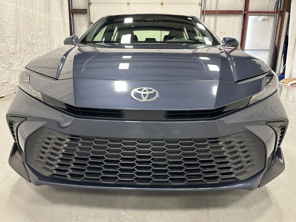 Used 2026 Toyota Camry SE Sedan