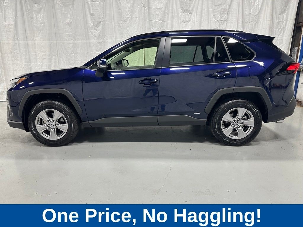 Used 2025 Toyota RAV4 Hybrid XLE SUV