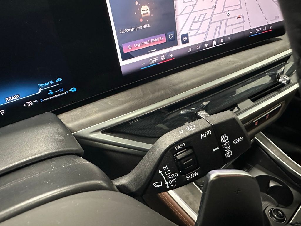 2026 BMW X5 50e - Photo 22