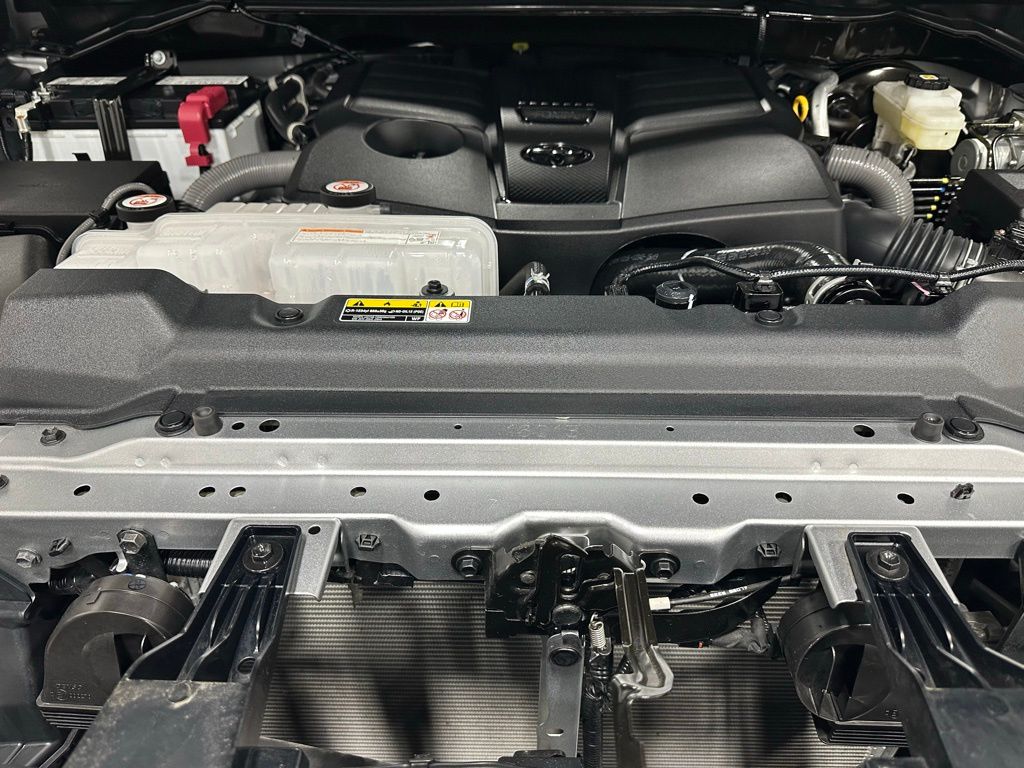 2025 Toyota Tundra Limited - Photo 67