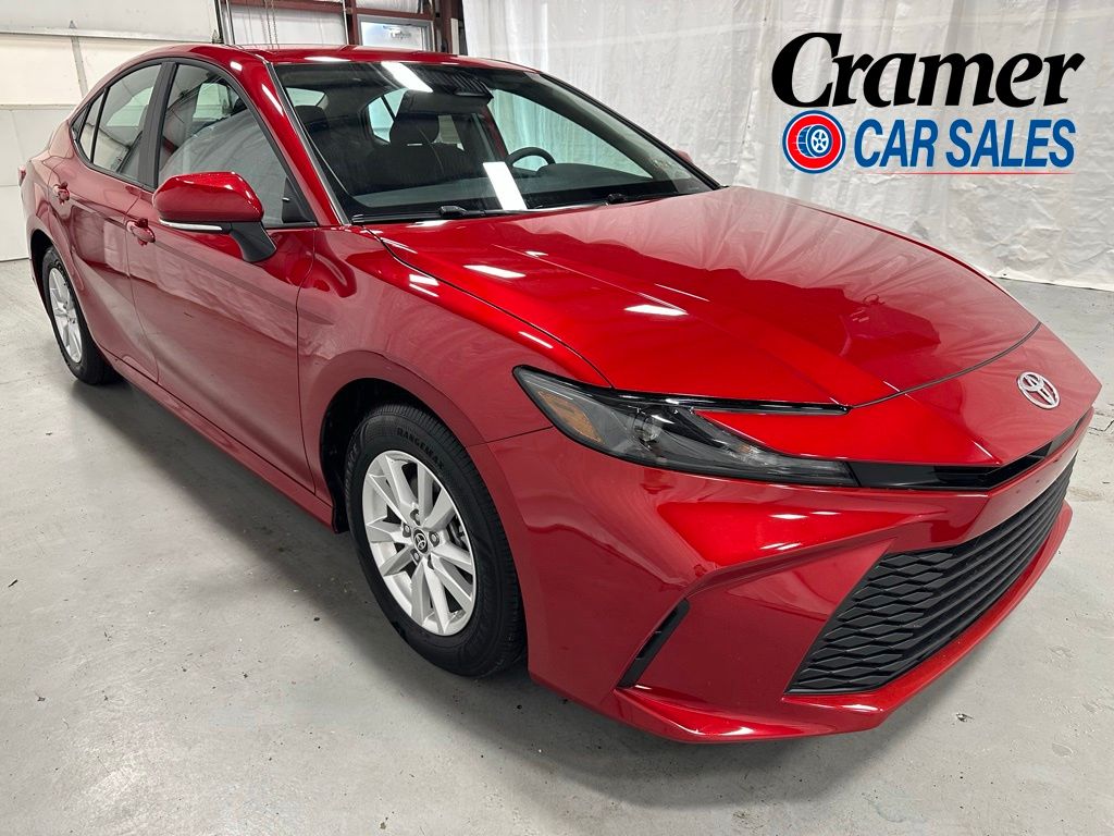 2026 Toyota Camry LE Hybrid's photo