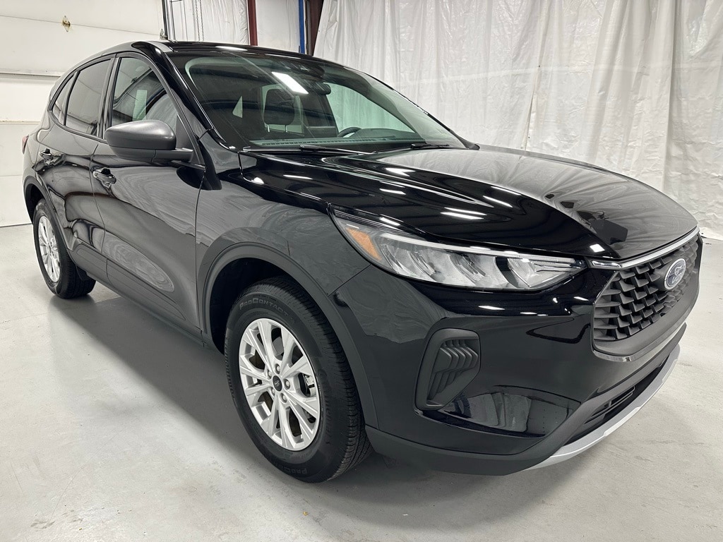 2025 Ford Escape Active's photo