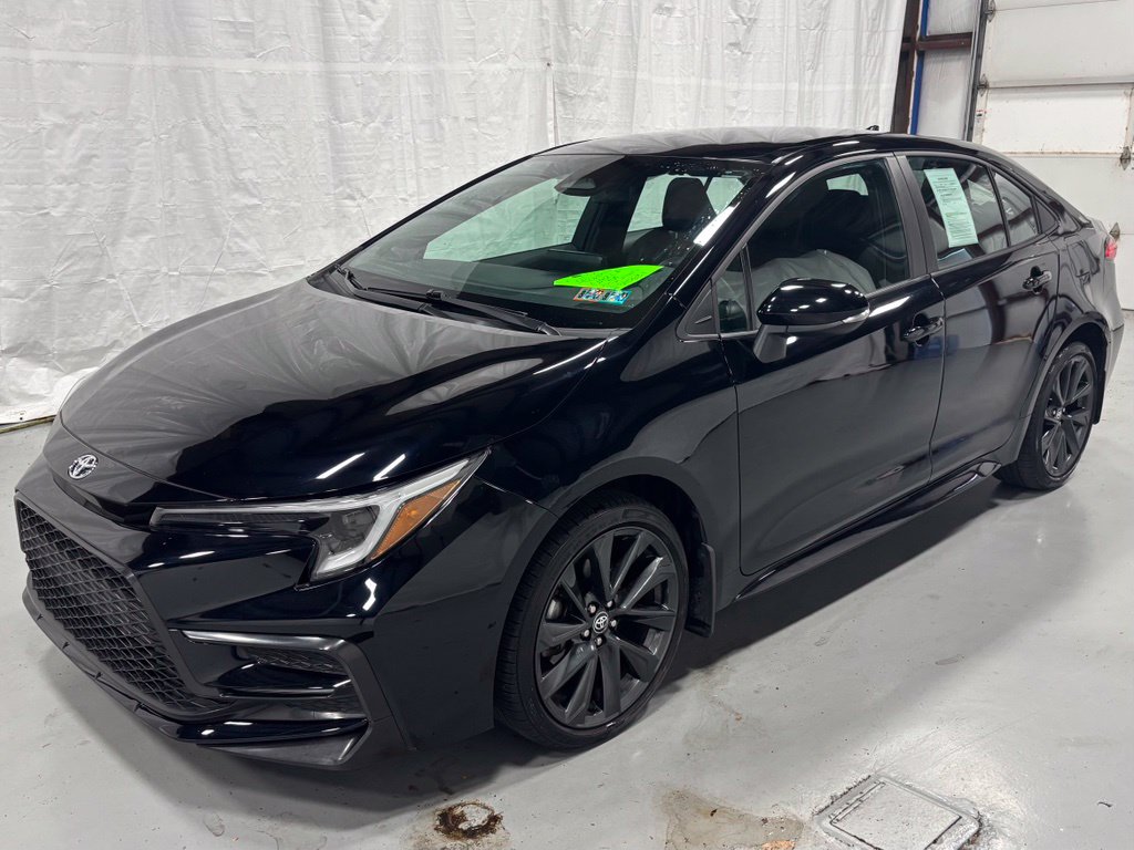 Used 2024 Toyota Corolla SE Sedan