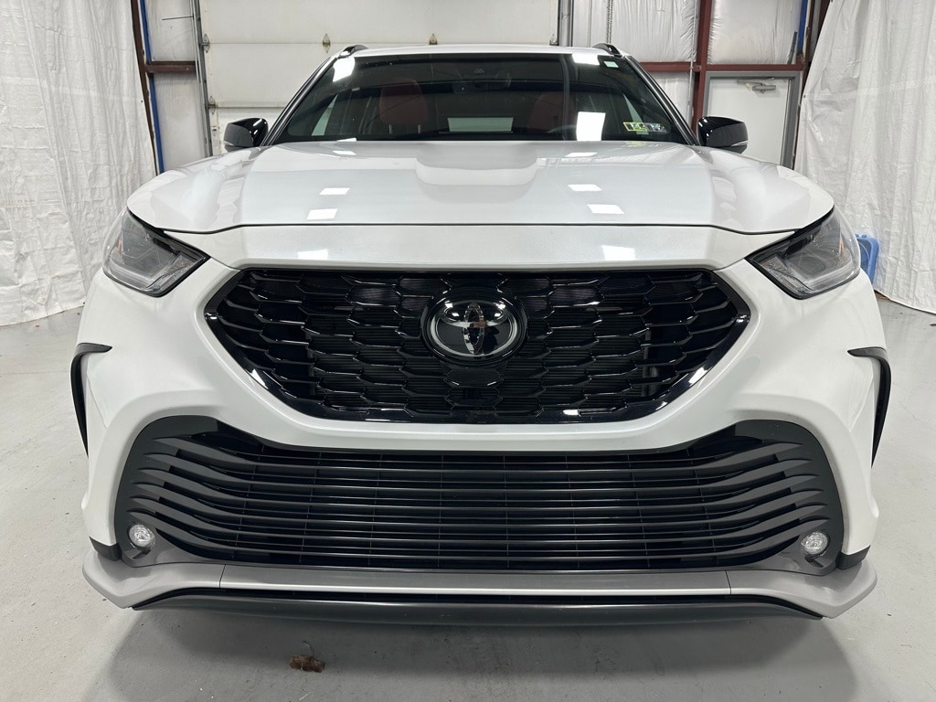 Used 2025 Toyota Highlander XSE SUV