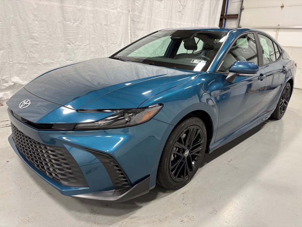 Used 2026 Toyota Camry SE Sedan