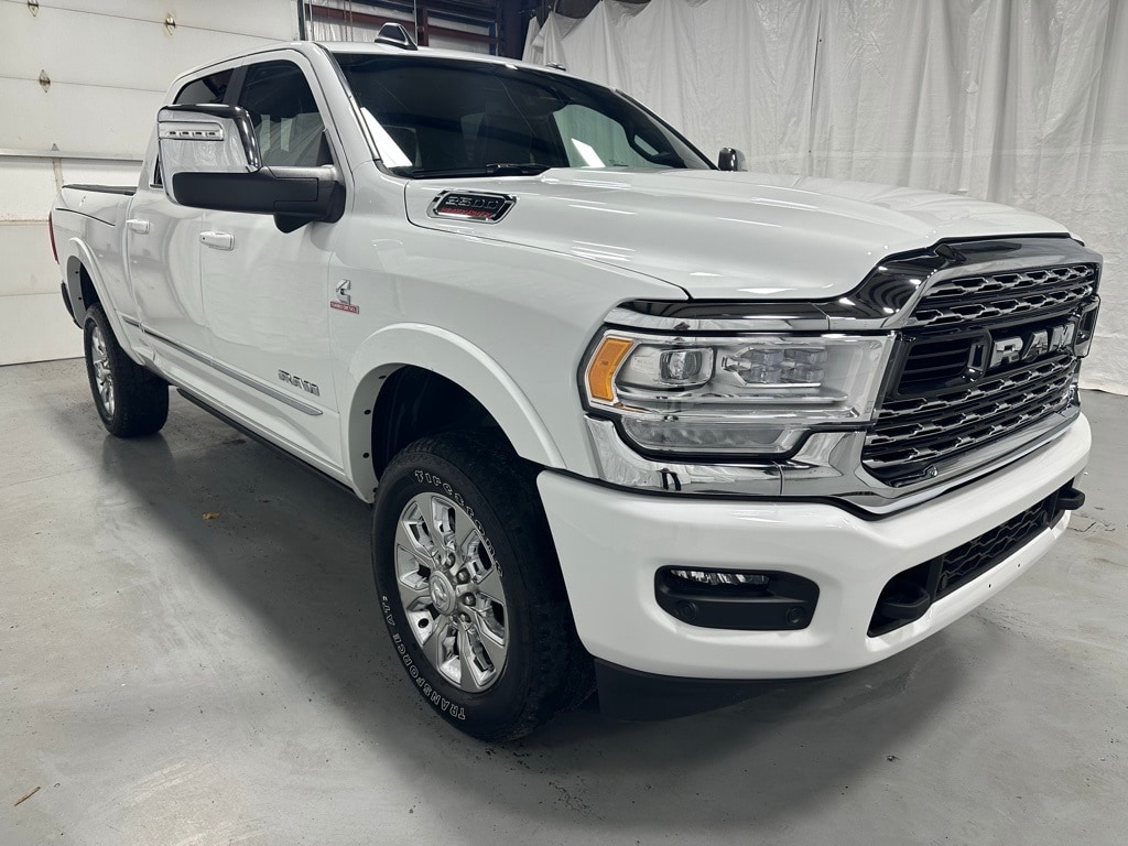2024 RAM Ram 2500 Pickup Laramie Limited's photo