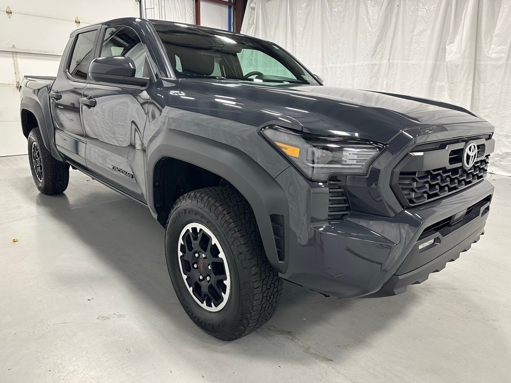 2025 Toyota Tacoma TRD Off Road's photo