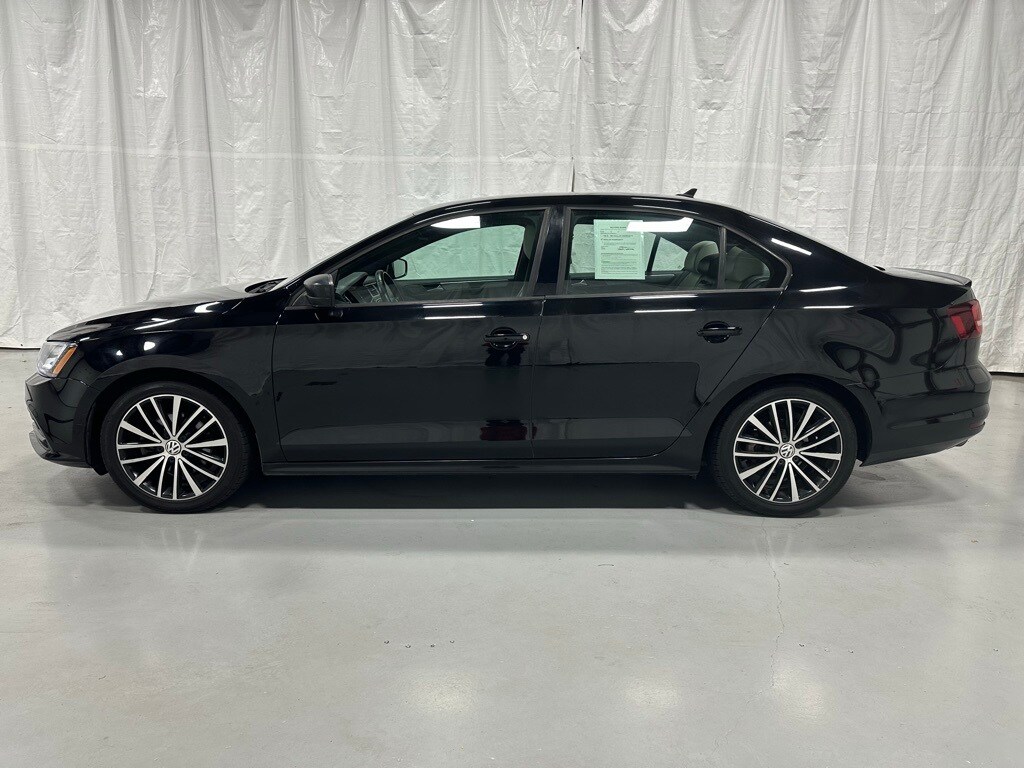 Used 2016 Volkswagen Jetta 1.8T Sport Automatic Sedan