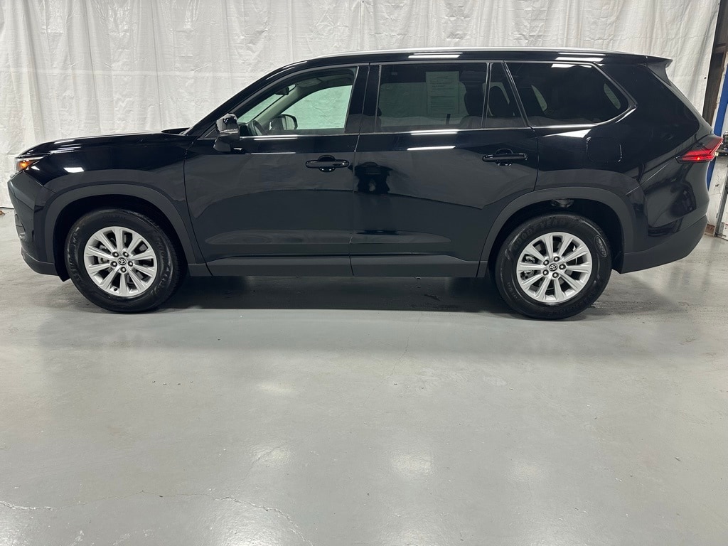 Used 2025 Toyota Grand Highlander XLE SUV