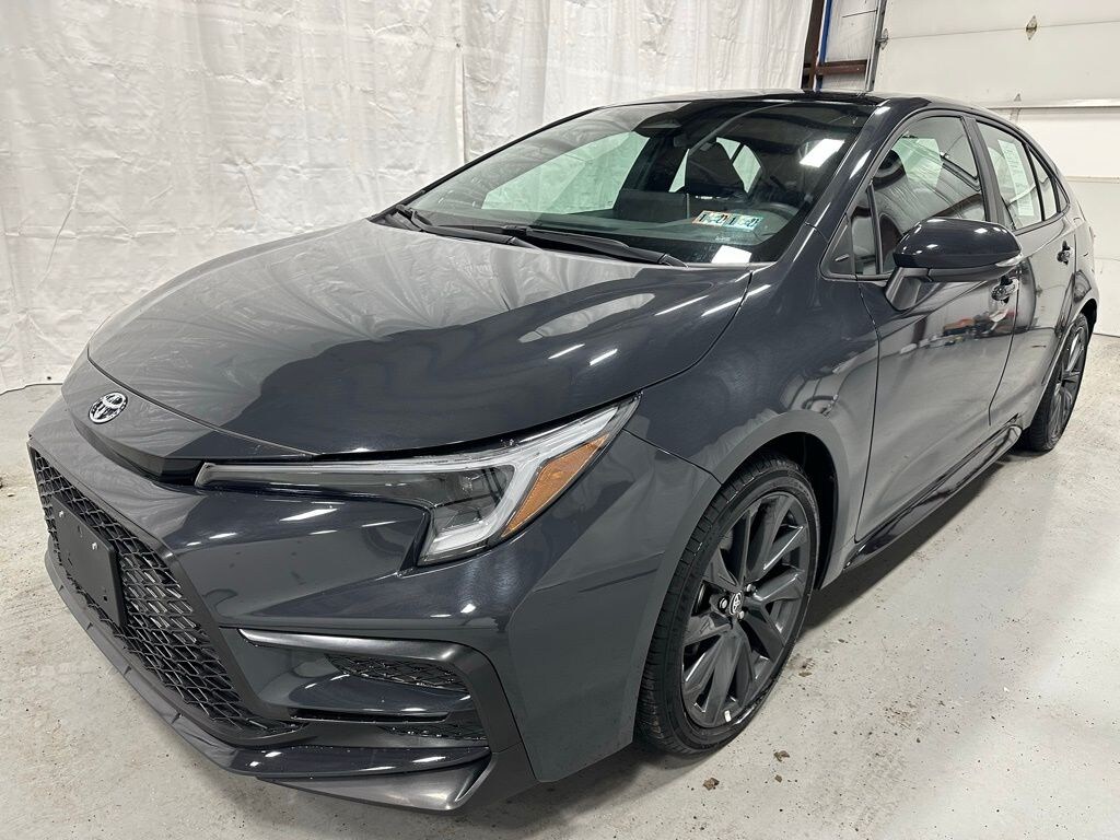 Used 2025 Toyota Corolla XSE Sedan