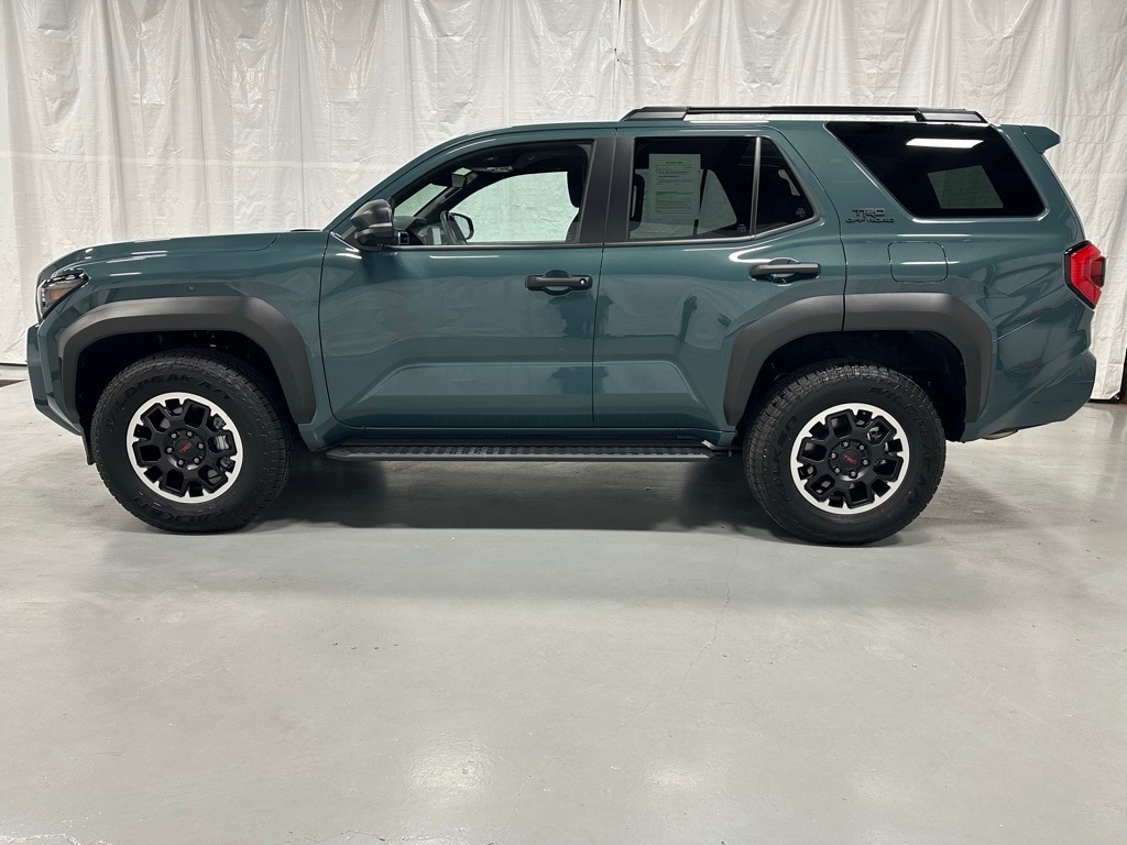 Used 2025 Toyota 4Runner TRD Off Road SUV