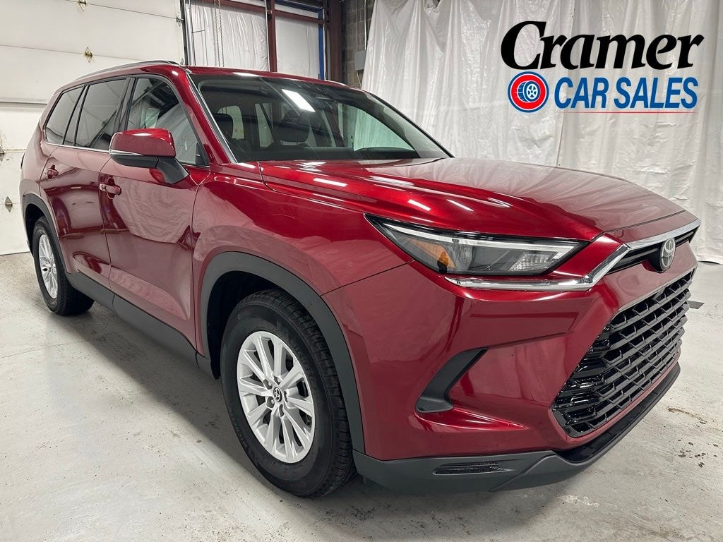 Used 2025 Toyota Grand Highlander XLE SUV
