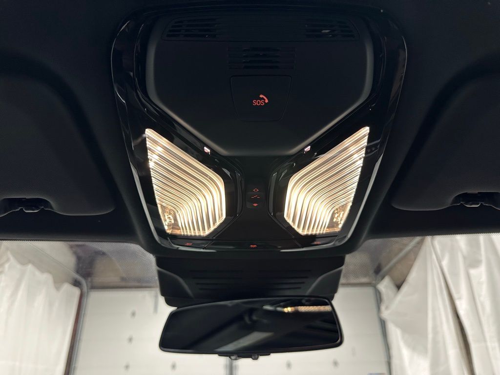 2026 BMW X5 50e - Photo 38