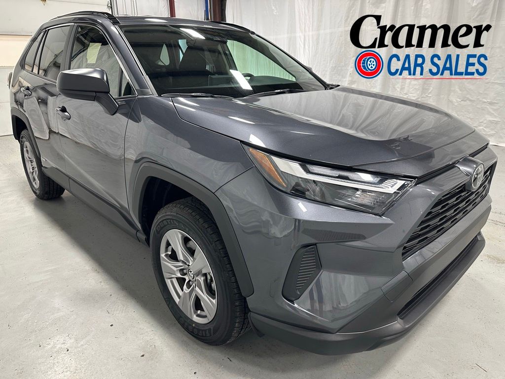 2025 Toyota RAV4 Hybrid LE AWD's photo