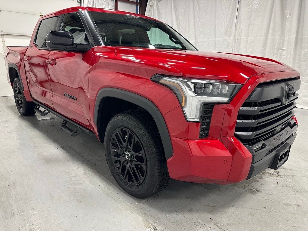 2025 Toyota Tundra Limited's photo