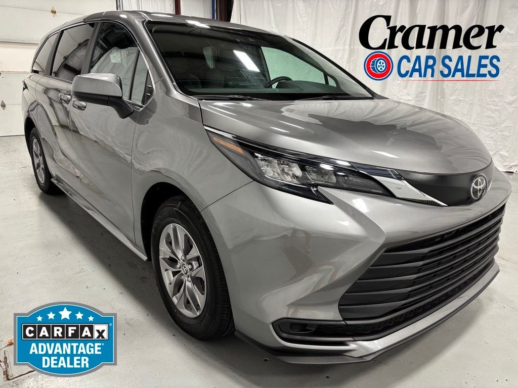 Used 2026 Toyota Sienna LE 8 Passenger Van Passenger Van