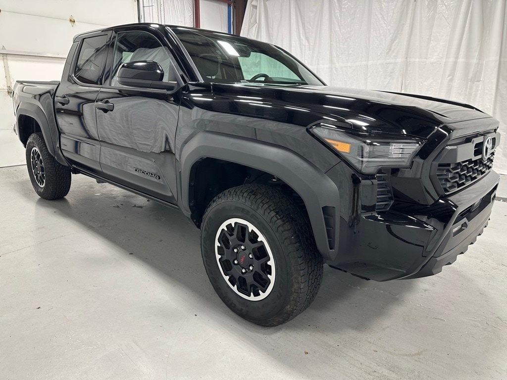 2025 Toyota Tacoma TRD Off Road's photo