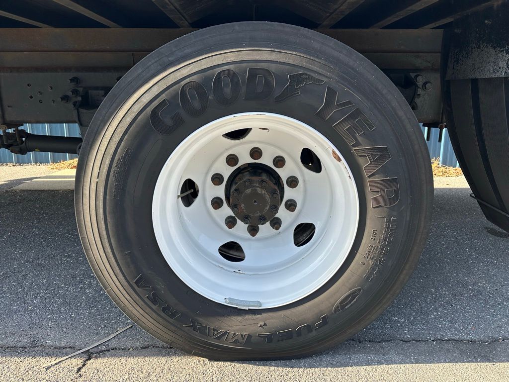 2024 Ford F-650 - Photo 42