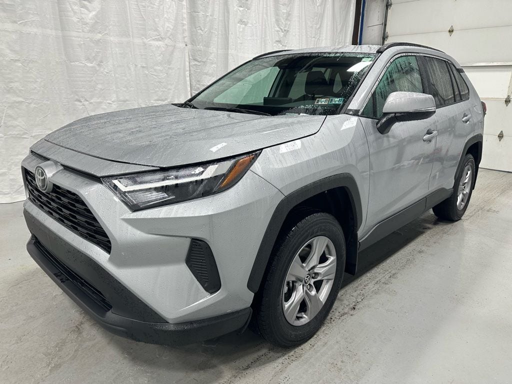 Used 2025 Toyota RAV4 XLE SUV