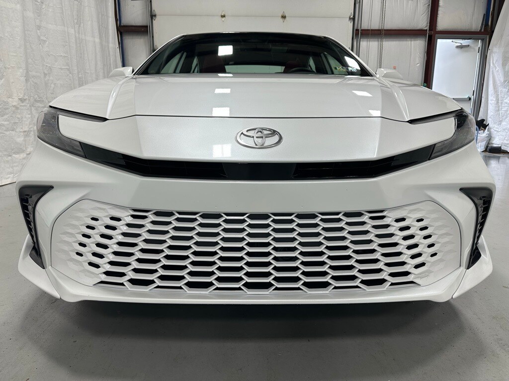 2025 Toyota Camry XSE photo 2