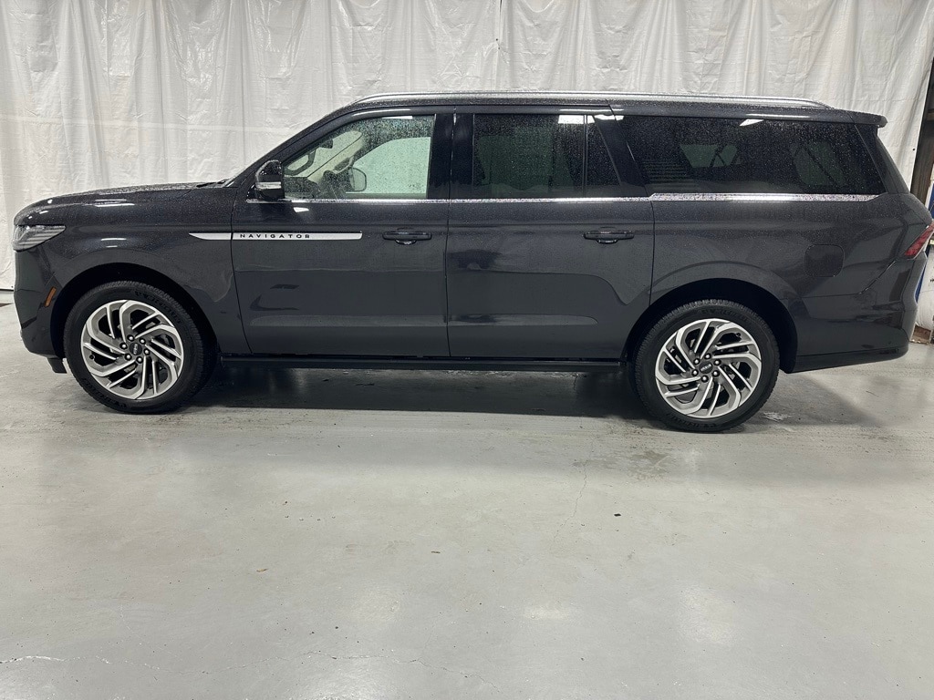 Used 2025 Lincoln Navigator L Reserve SUV