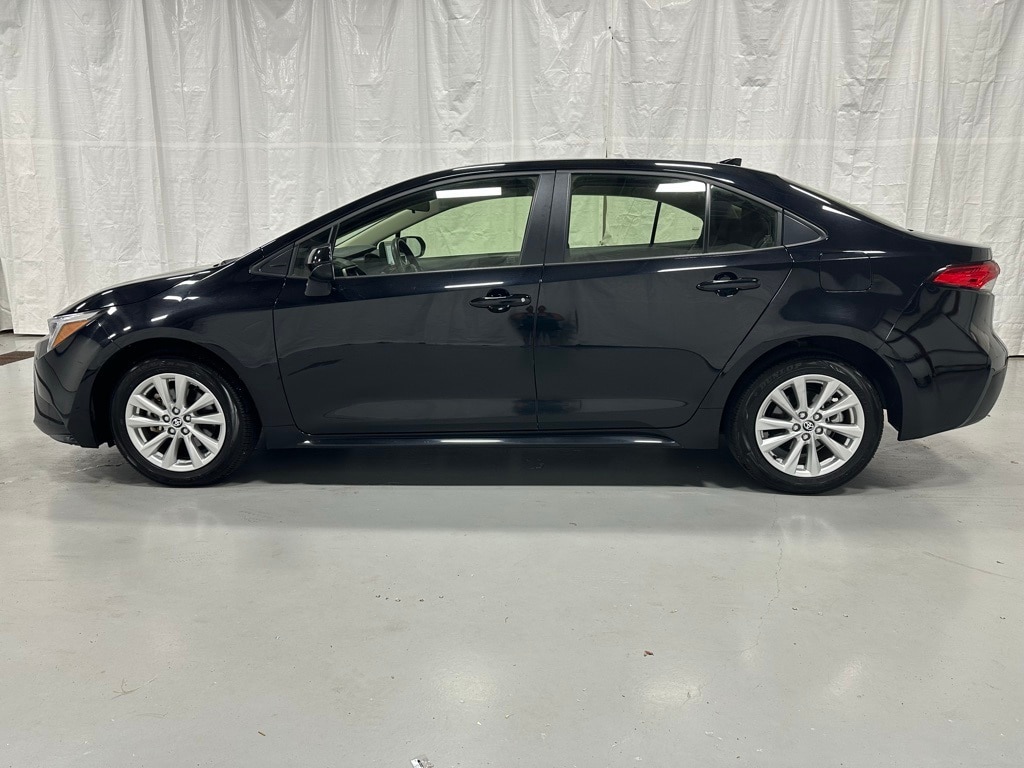 Used 2024 Toyota Corolla Hybrid LE Sedan