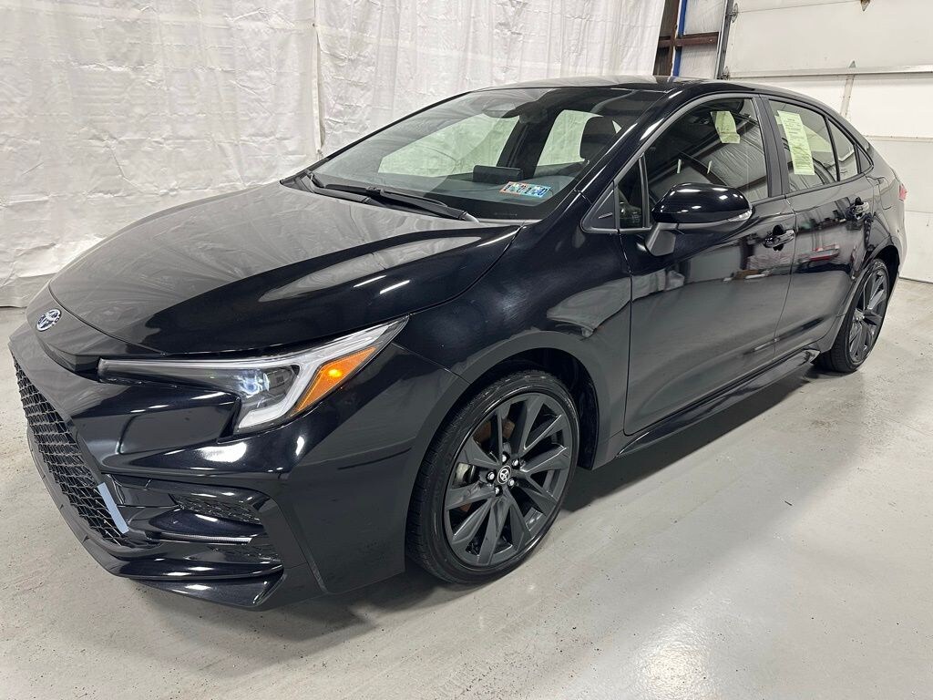 Used 2025 Toyota Corolla Hybrid SE Sedan
