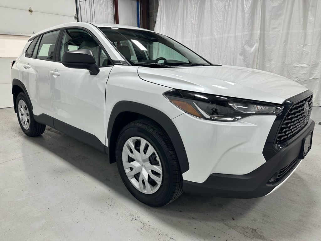 Used 2025 Toyota Corolla Cross L SUV