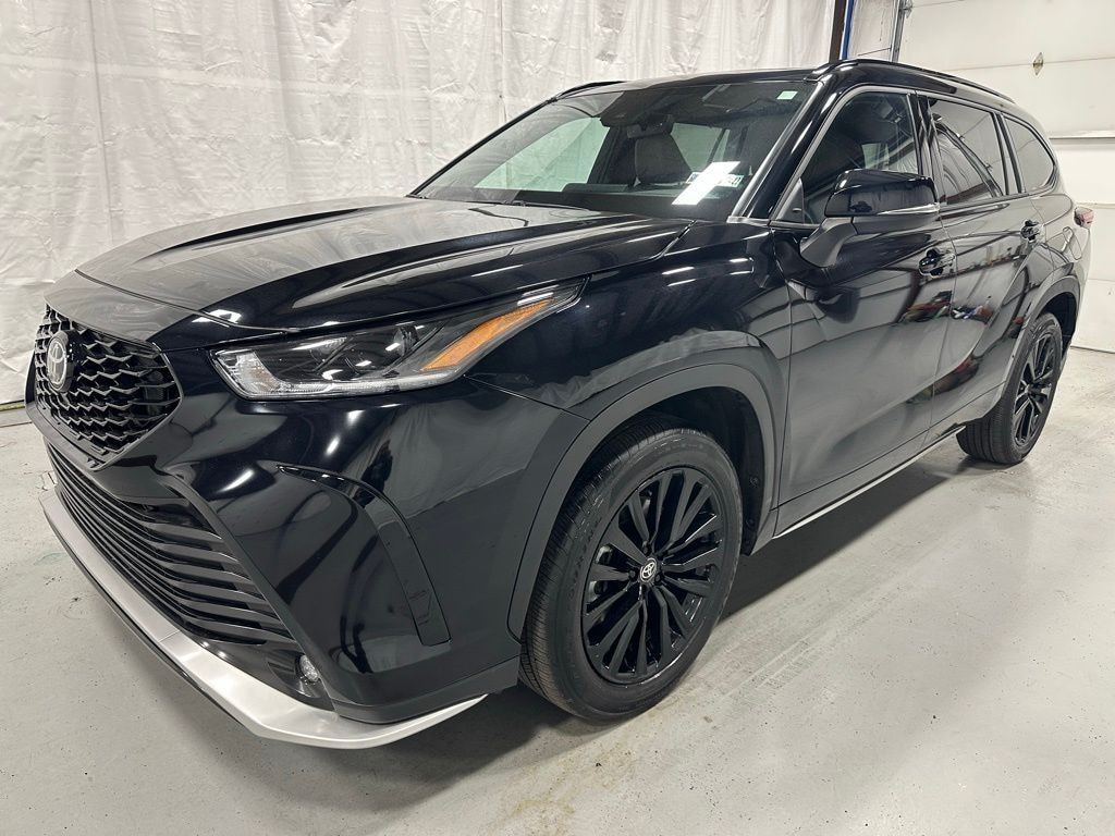 Used 2025 Toyota Highlander XSE SUV