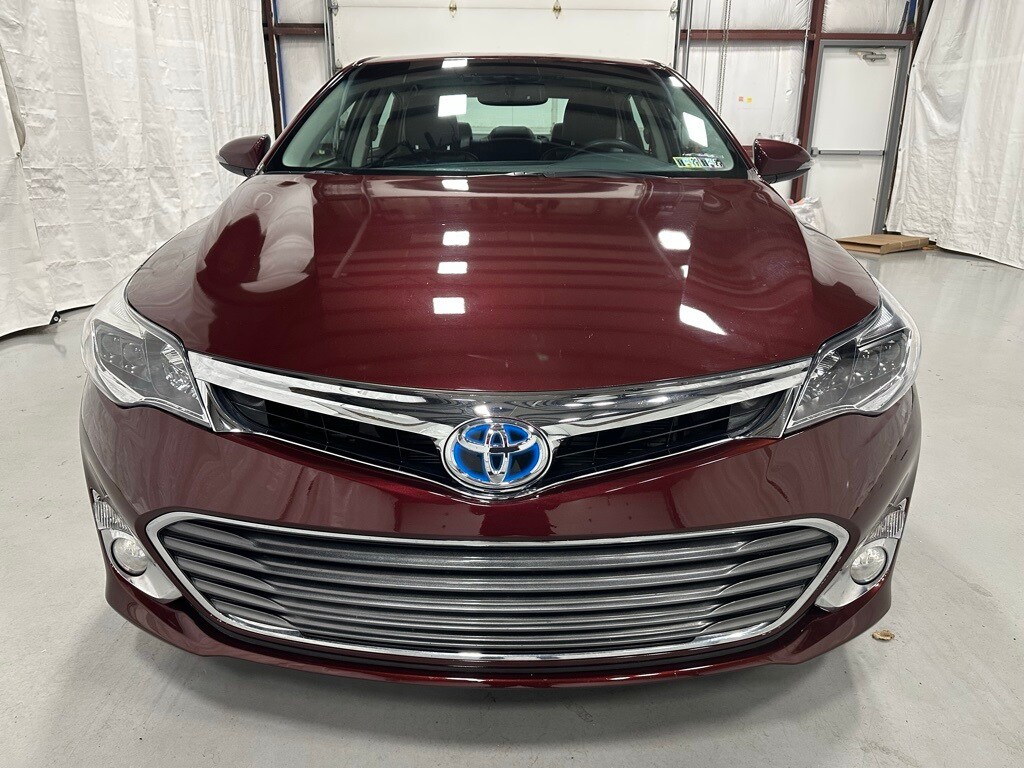 2014 Toyota Avalon Hybrid XLE Premium photo 2