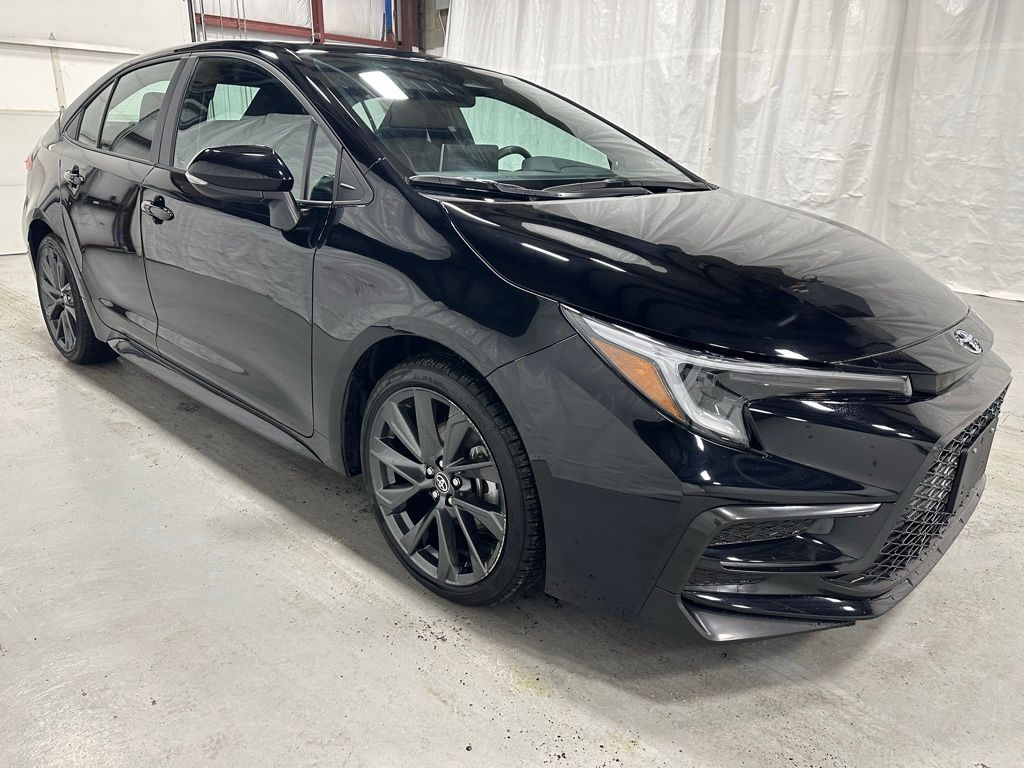 2025 Toyota Corolla SE