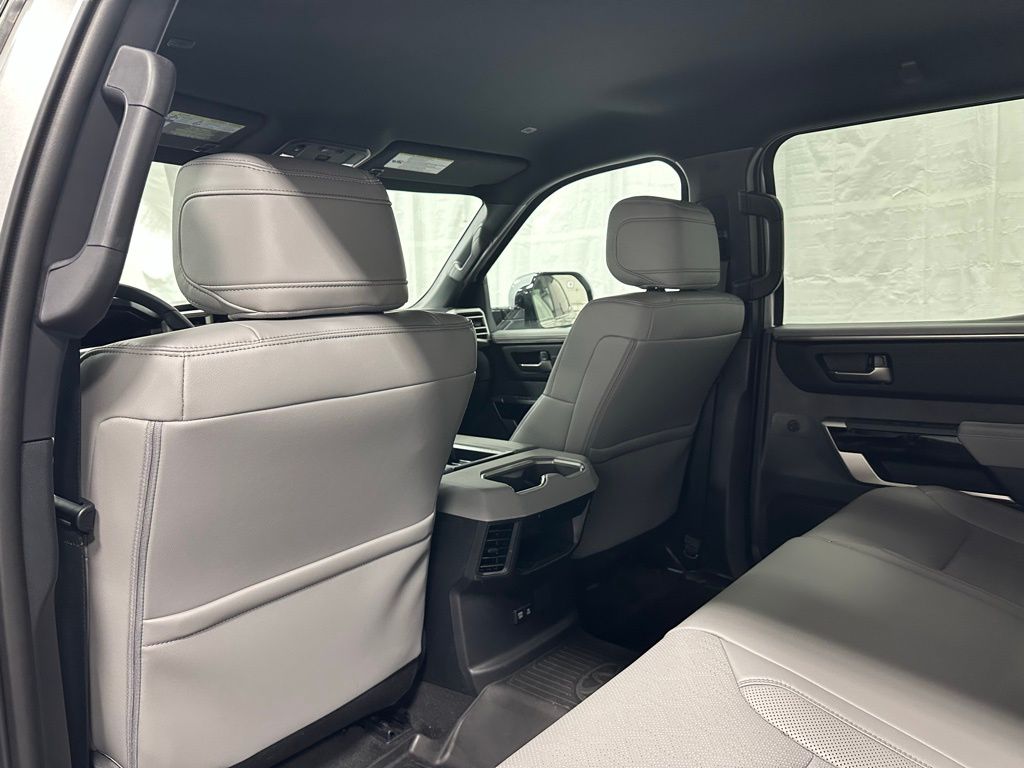 2025 Toyota Tundra Limited - Photo 46